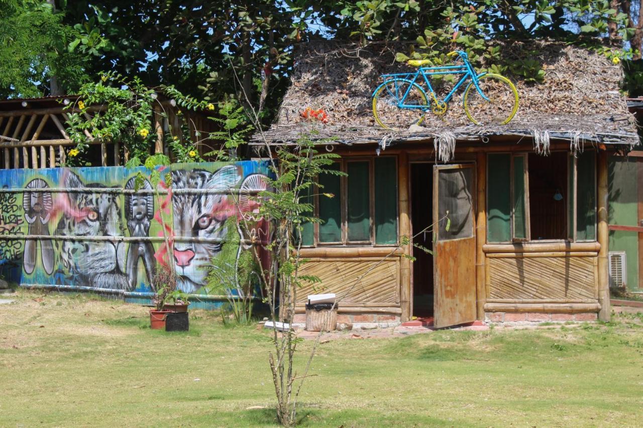 La Gondola Bed & Breakfast มอนตาญิตาร์ ภายนอก รูปภาพ